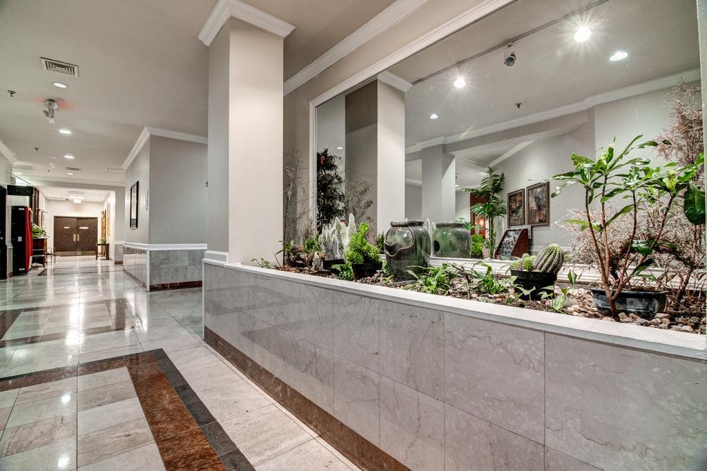 Ramada Plaza By Wyndham Atlanta Airport Hotel College Park Екстериор снимка